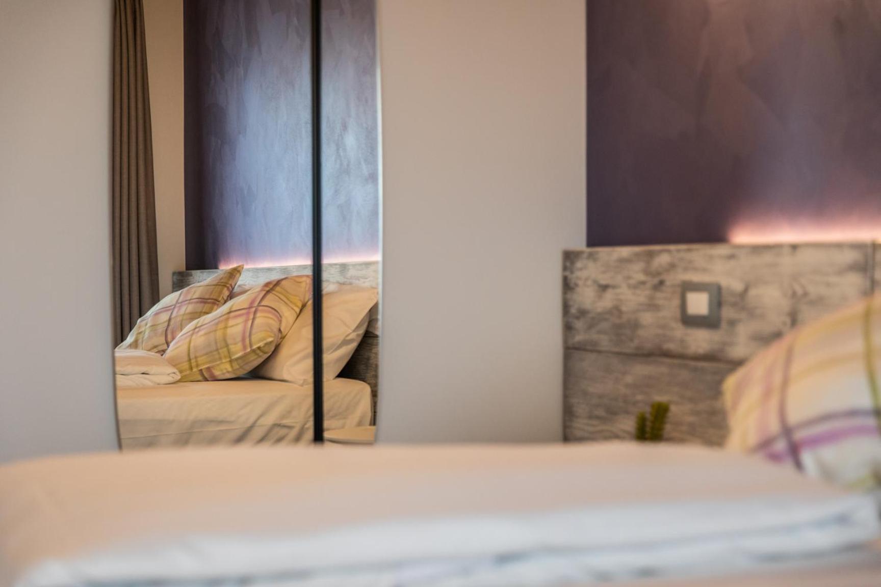 Atmosfere Charme & Country Hotel Borgo San Mauro ภายนอก รูปภาพ